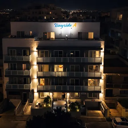Bayside A דירה *